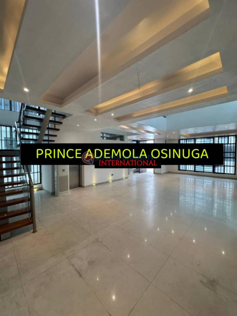 Luxury 5 bedroom detached house within shared premises - 2 5 bedroom Detached Duplex For Sale Old Ikoyi Lagos - 2
