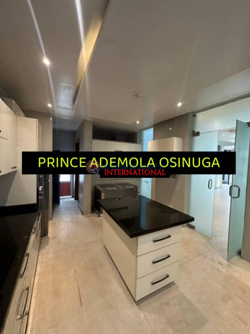 Luxury 5 bedroom detached house within shared premises - 6 5 bedroom Detached Duplex For Sale Old Ikoyi Lagos - 6