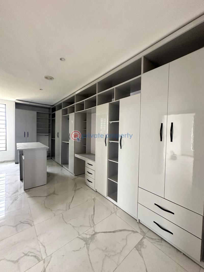 5 bedroom Detached Duplex For Sale Victory Park Osapa London Osapa Lekki Lagos - 2