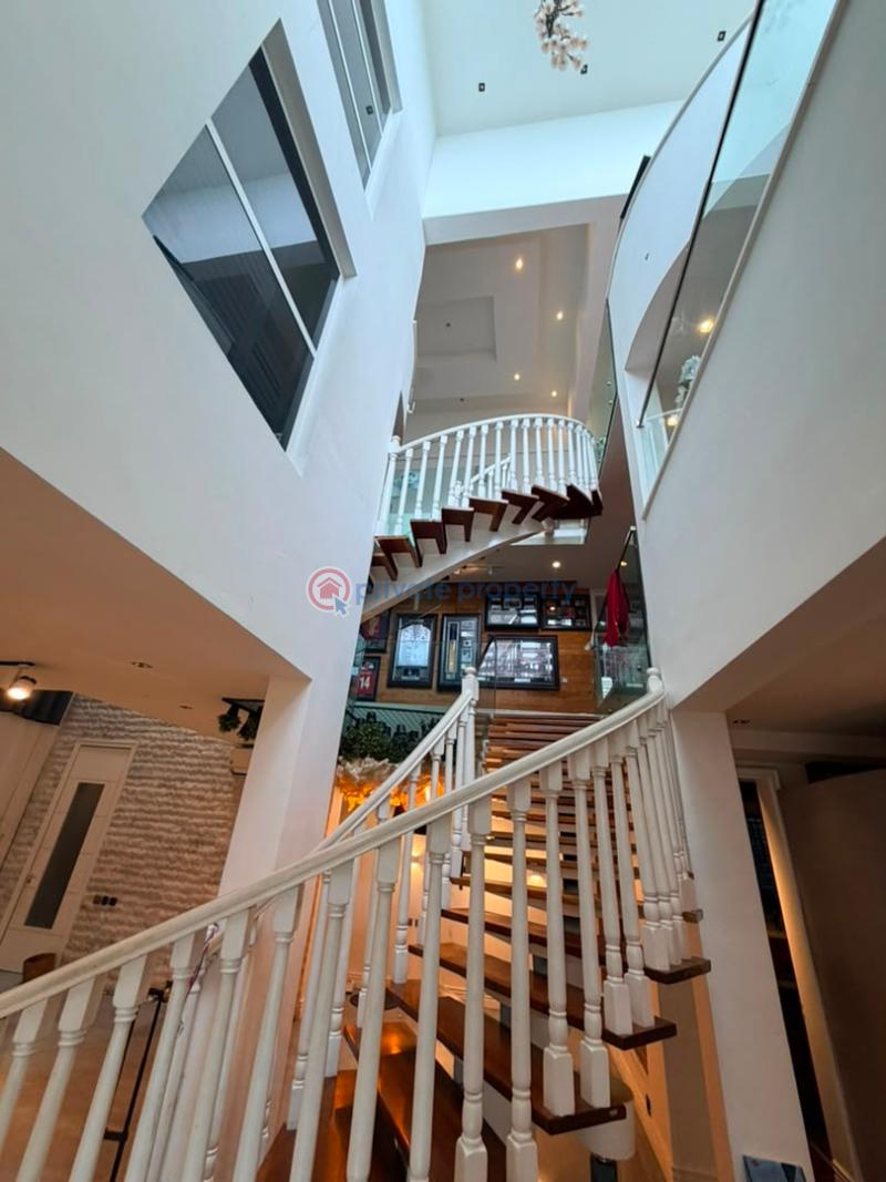 5 bedroom Detached Duplex For Rent Off Banana Island Road Ikoyi Lagos - 11