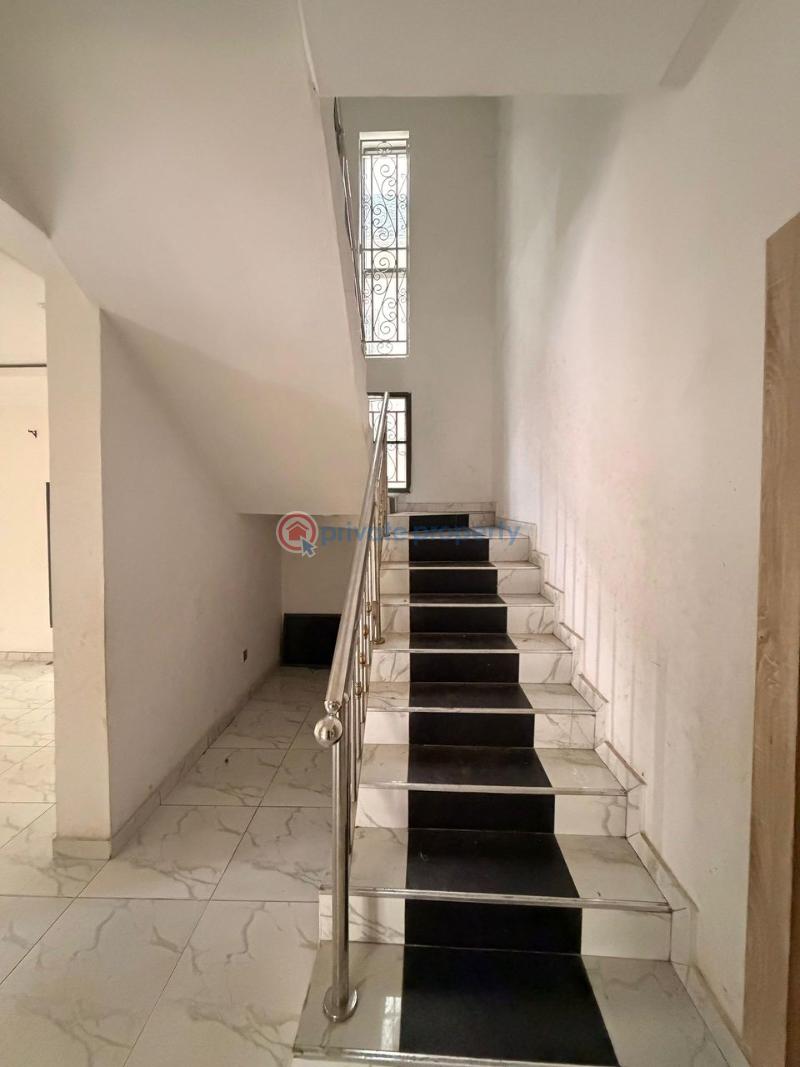 House For Rent Kolapo Ishola Akobo Ibadan Oyo - 4