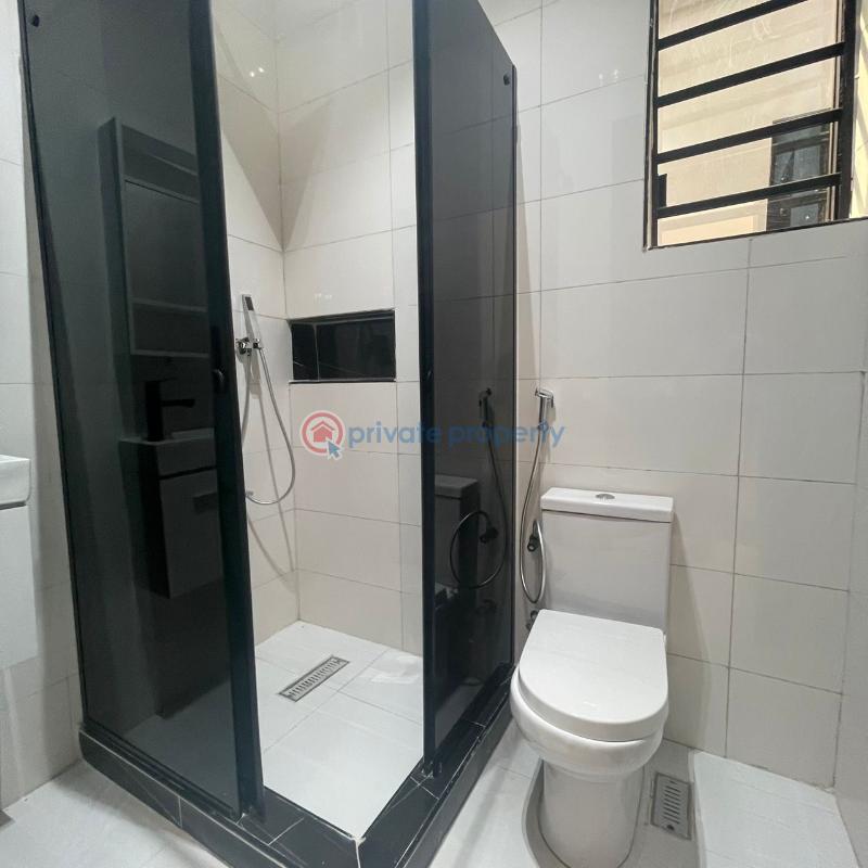 5 bedroom Detached Duplex For Sale Chevron Lekki Phase 1 Lagos - 8