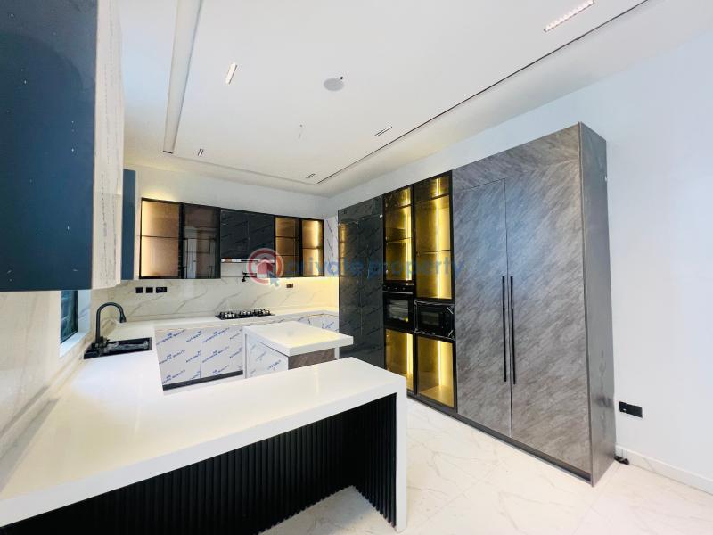 5 bedroom Detached Duplex For Sale Orchid Road Lekki Lekki Phase 2 Lagos - 4