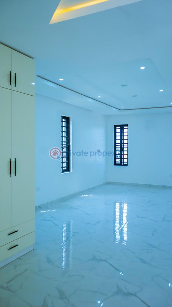 5 bedroom Semi detached Duplex For Sale Abraham Adesanya Ogombo Ajah Lagos - 6