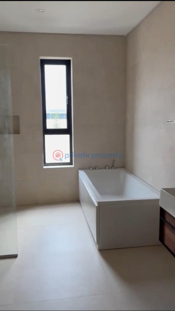 5 bedroom House For Sale Banana Island Ikoyi Lagos - 1