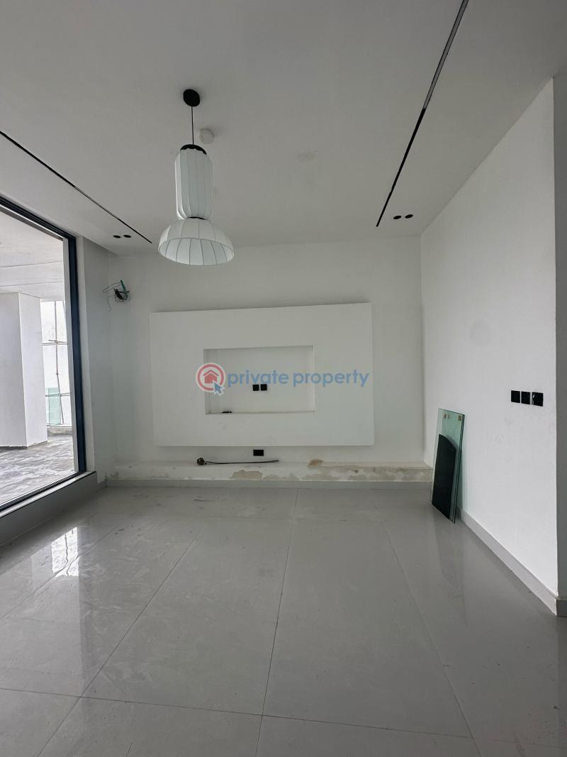 5 bedroom House For Sale Osapa Lekki Lagos - 6