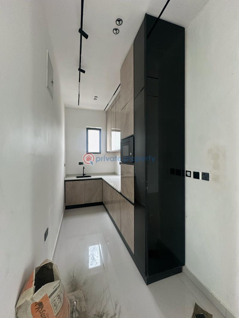 5 bedroom House For Sale Osapa Lekki Lagos - 18