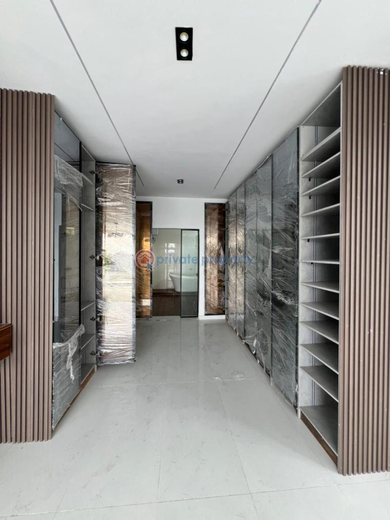 5 bedroom Detached Duplex For Sale Ikota Gra Estatw Ikota Lekki Lagos - 11