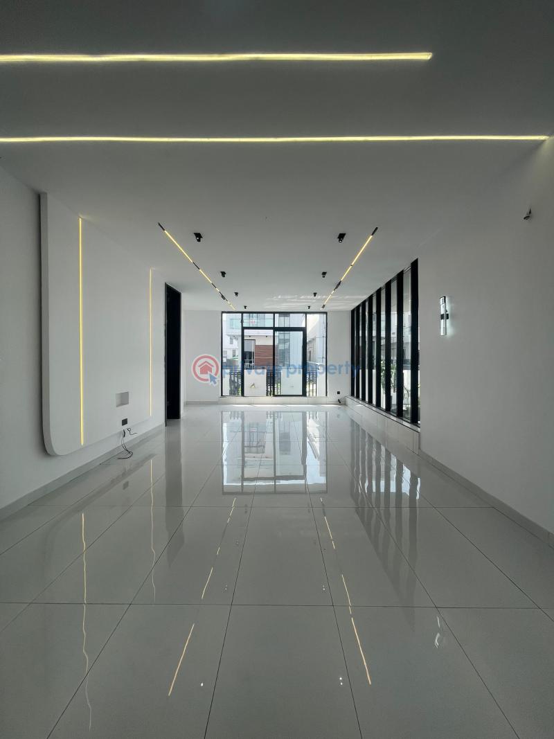 5 bedroom Detached Duplex For Sale Chevron Drive Lekki Lagos - 3