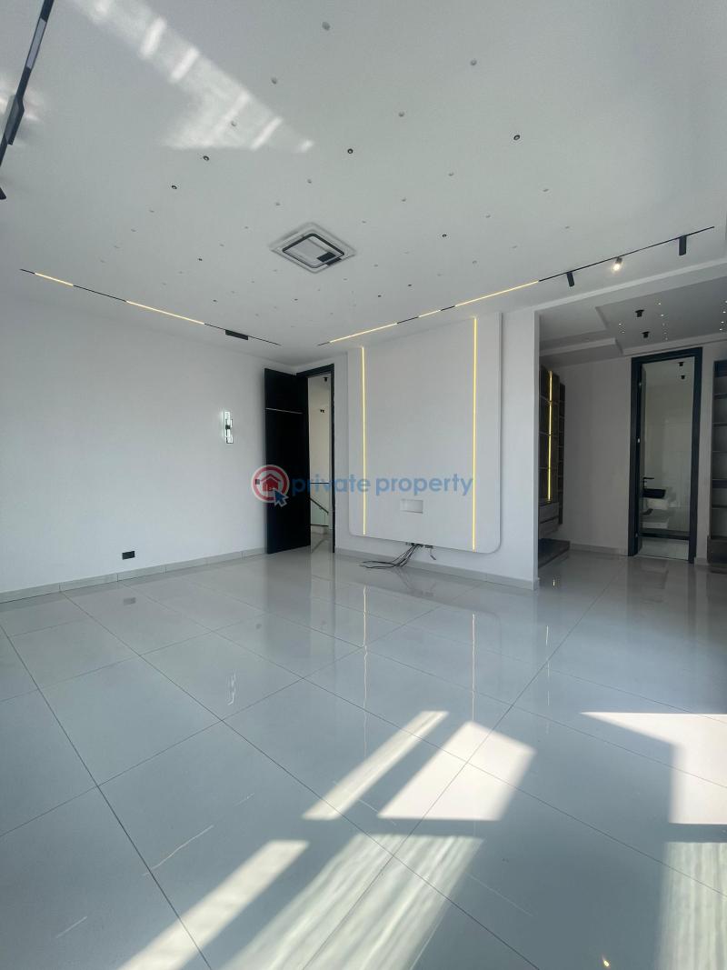 5 bedroom Detached Duplex For Sale Chevron Drive Lekki Lagos - 17