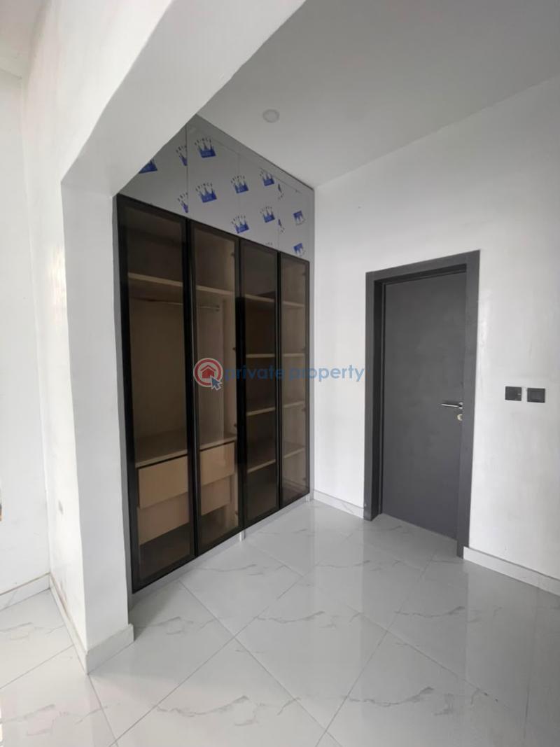5 bedroom Detached Duplex For Sale Victoria Garden City Lekki Lagos - 14