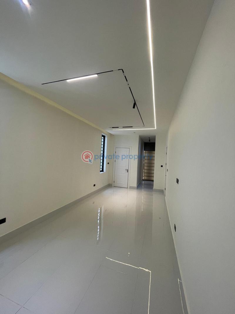 5 bedroom Flat & Apartment For Sale Freedom Way Lekki Phase 1 Lagos - 16