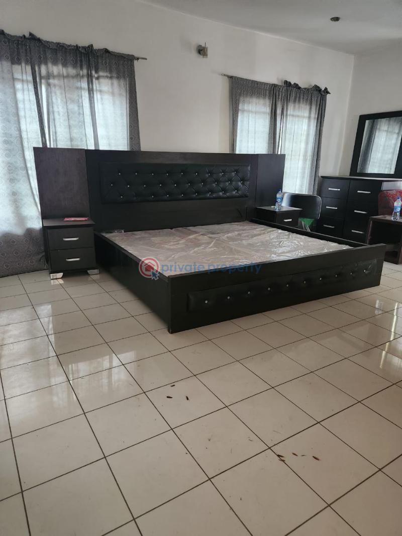 House For Sale Location:ayodele Adelaja Street , Temidire Quarters Elenusoso Road Ile Titun Nihort Extension Ibadan Ibadan Oyo - 8