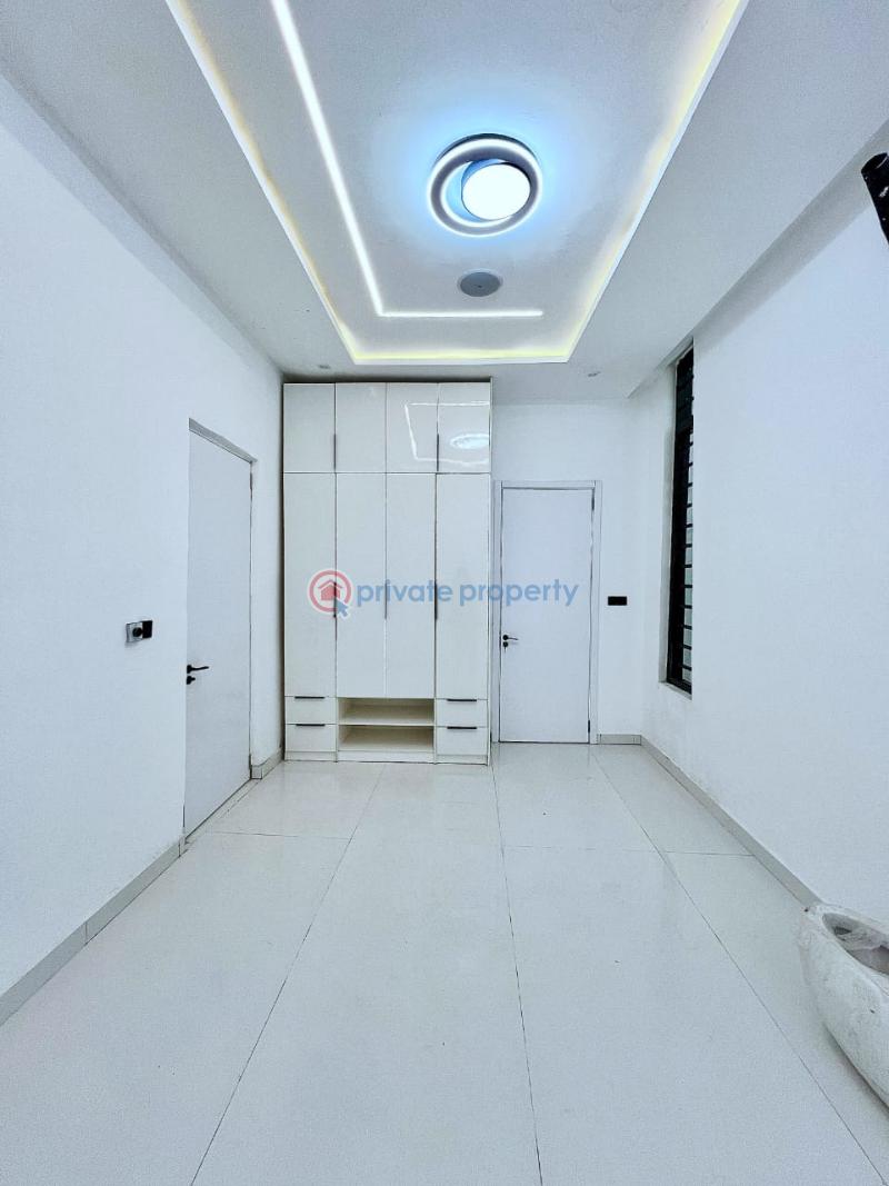 5 bedroom Detached Duplex For Sale Ikota Lekki Lagos - 19