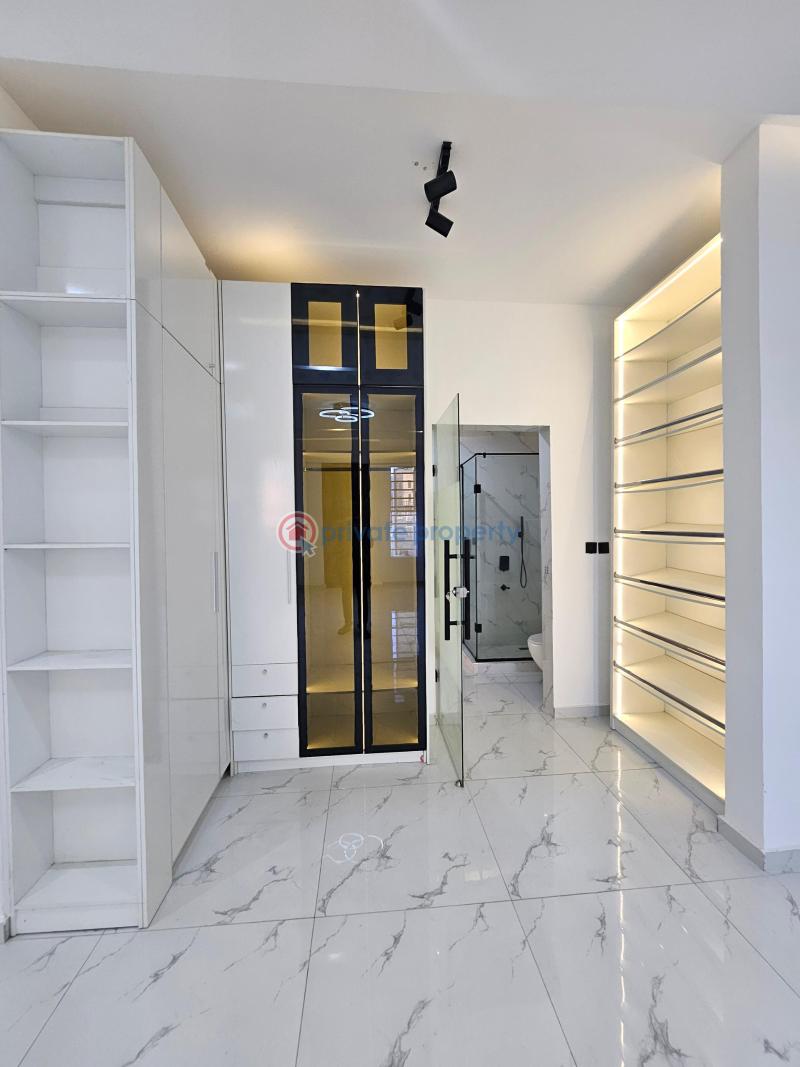 5 bedroom Detached Duplex For Sale Ologolo Lekki Lagos - 2