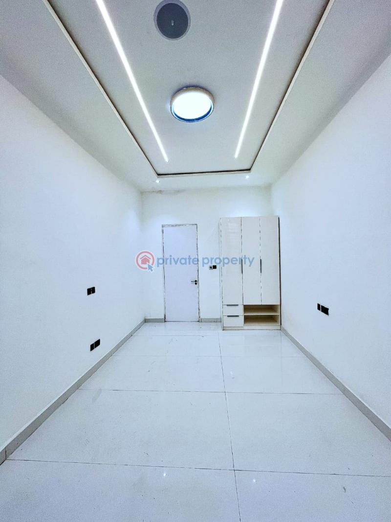 5 bedroom Detached Duplex For Sale Ikota Lekki Lagos - 9