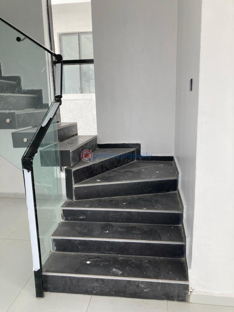 5 bedroom Duplex For Sale Chevron Drive Lekki Lagos - 8