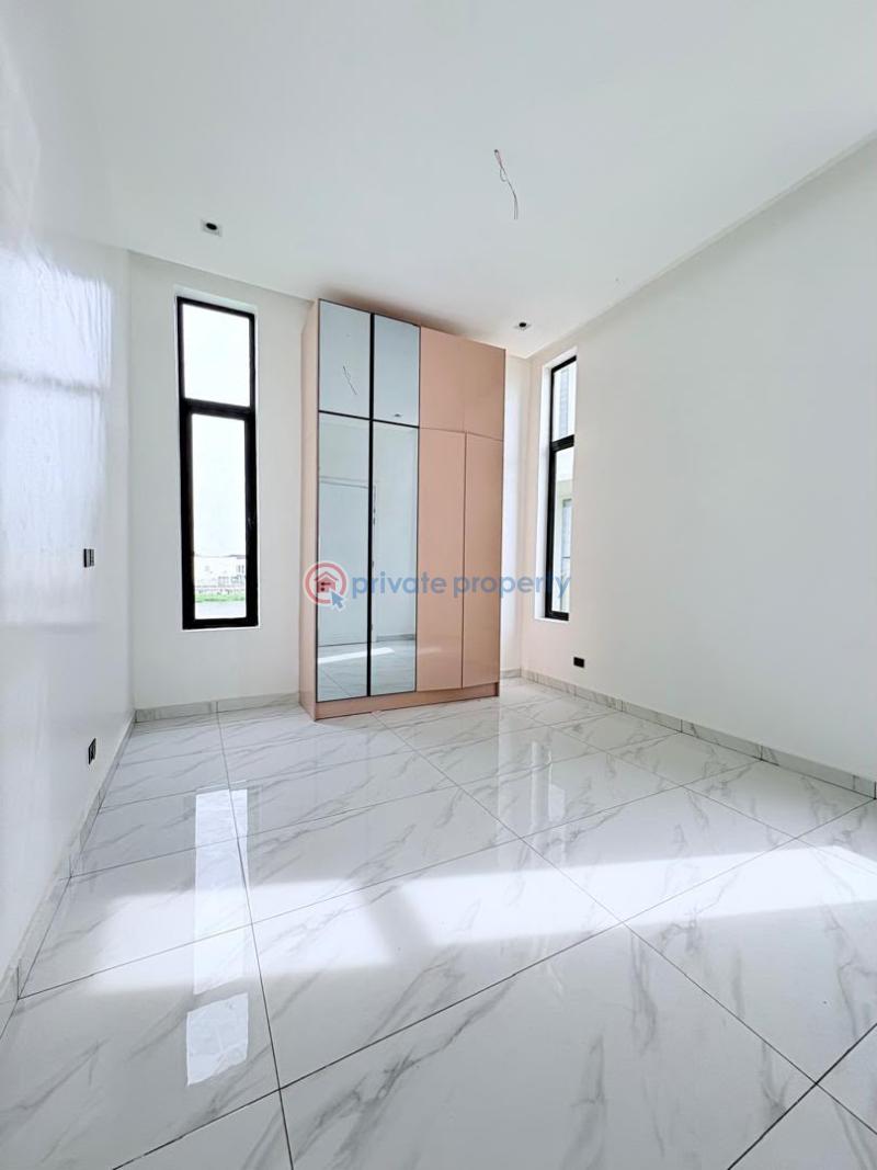 5 bedroom Detached Duplex For Sale Lekki County Lekki Lagos - 4