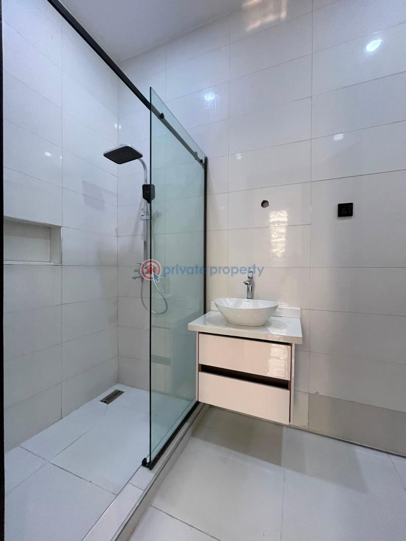 5 bedroom Detached Duplex For Sale Ikota Lekki Lagos - 3