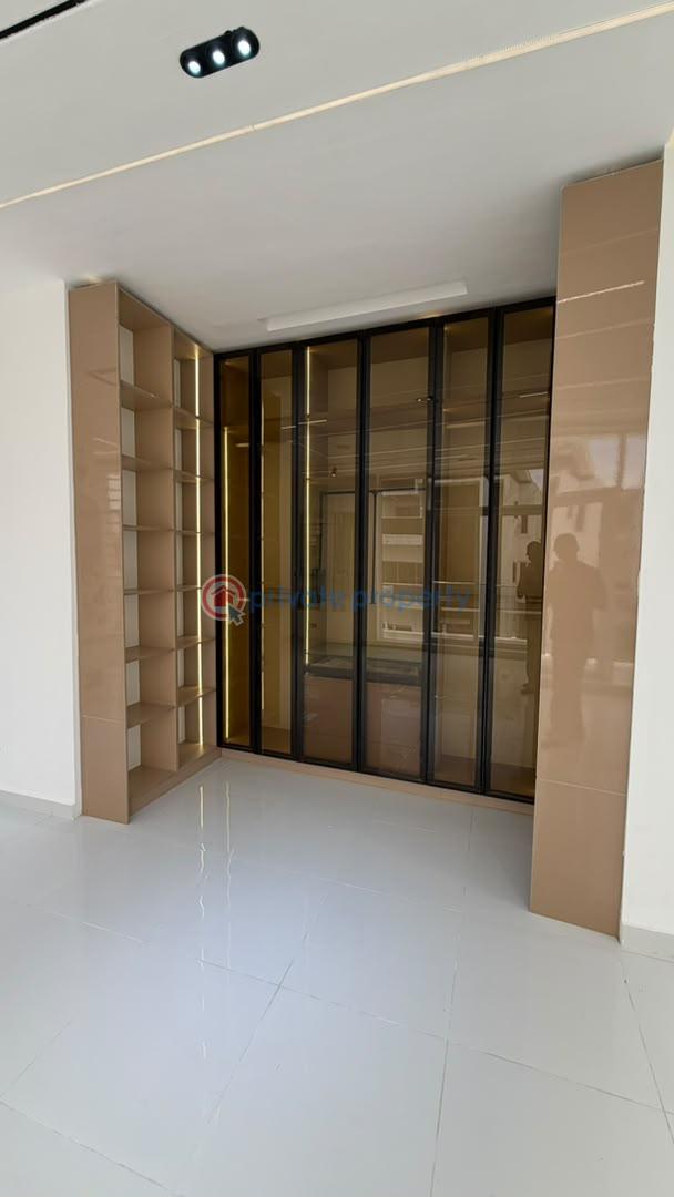 5 bedroom Detached Duplex For Sale Cheveron Lekki Lagos - 14