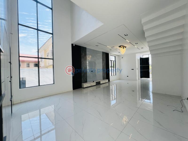 5 bedroom Detached Duplex For Sale Chevron Drive Lekki Lagos - 4