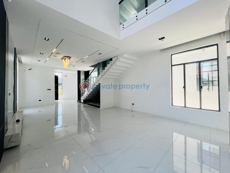 5 bedroom Detached Duplex For Sale Chevron Drive Lekki Lagos - 2