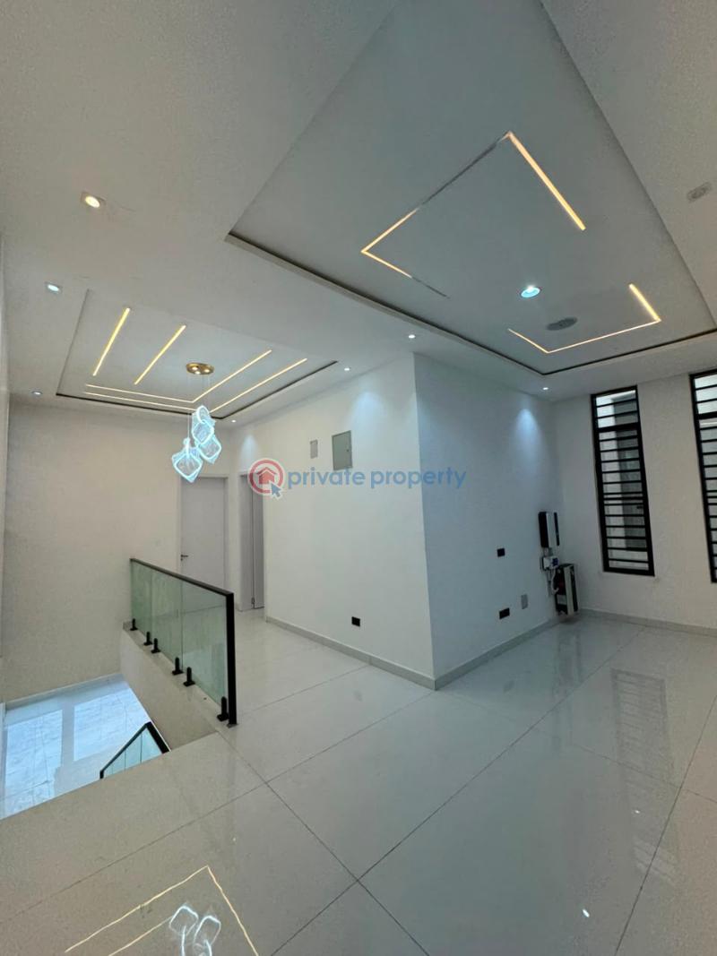 5 bedroom Detached Duplex For Sale Ikota Lekki Lagos - 3