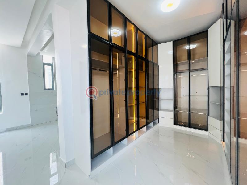 5 bedroom Detached Duplex For Sale Chevron Drive Lekki Lagos - 11