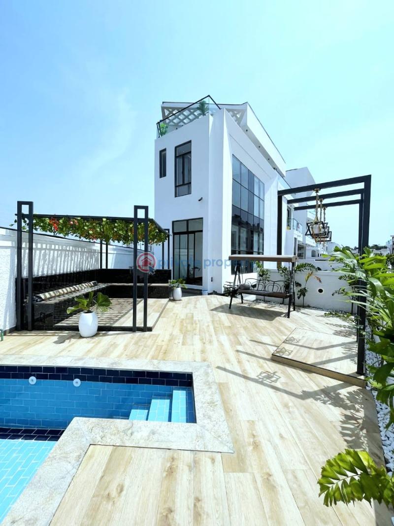 5 bedroom Detached Duplex For Sale Chevron Drive Lekki Lagos - 5
