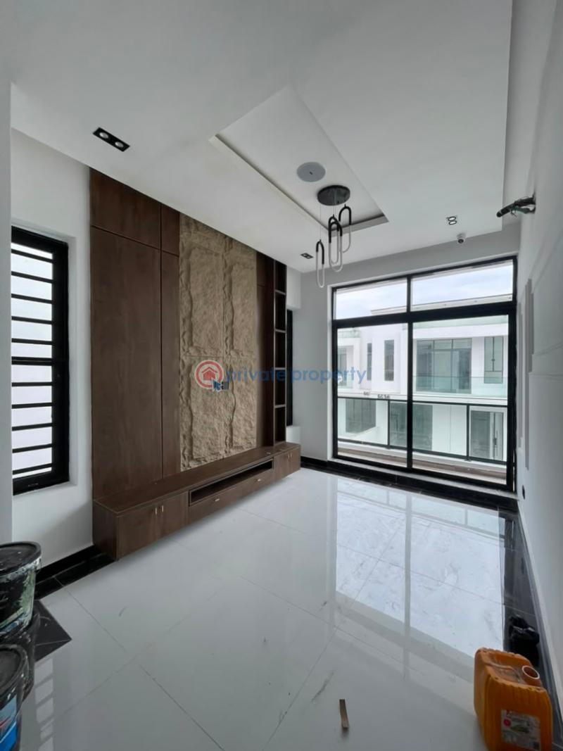 5 bedroom Detached Duplex For Sale Chevron Drive Lekki Lagos - 6
