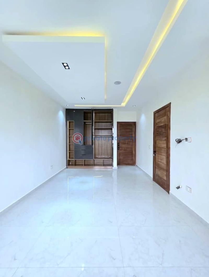Luxury 5-bedroom fully detached duplex - 6 5 bedroom Detached Duplex For Rent Ajah Lagos - 6