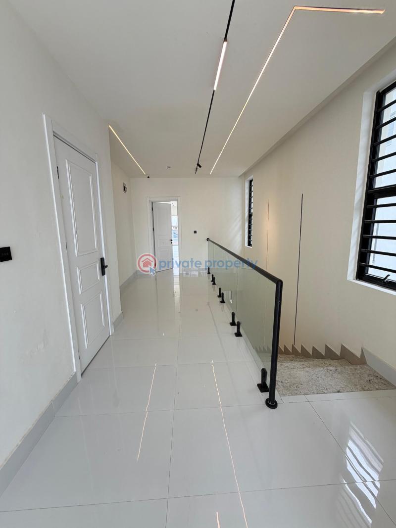 5 bedroom Flat & Apartment For Sale Freedom Way Lekki Phase 1 Lagos - 18