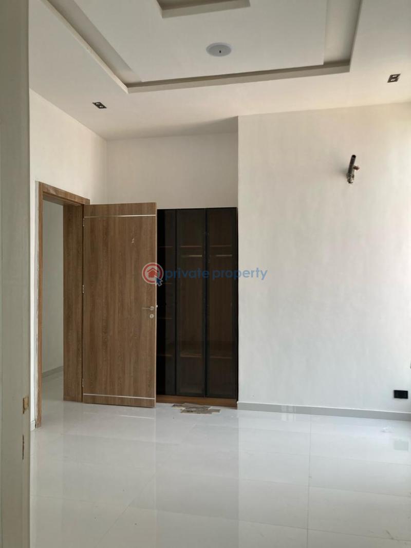5 bedroom Duplex For Sale Chevron Drive Lekki Lagos - 29