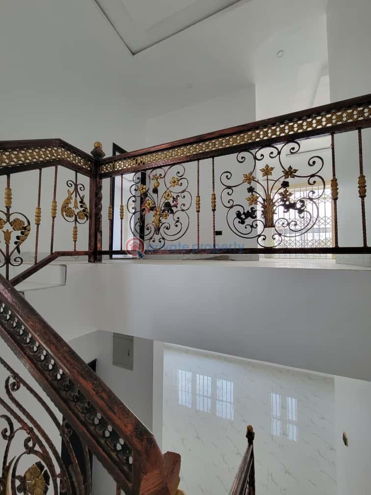 5 bedroom Office For Rent Abraham Adesanya Ajah Lagos - 3