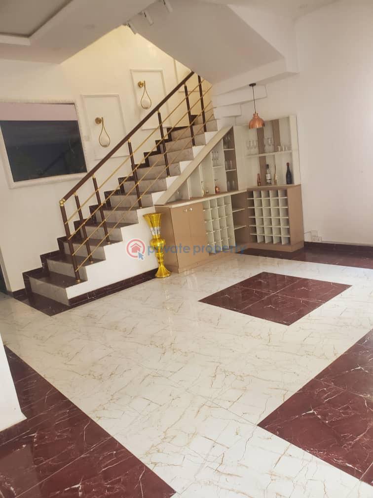 Luxury 5-bedroom fully detached duplex + bq for rent in chevron, lekki - 10 5 bedroom Detached Duplex For Rent Chevron Drive Lekki Lagos - 10