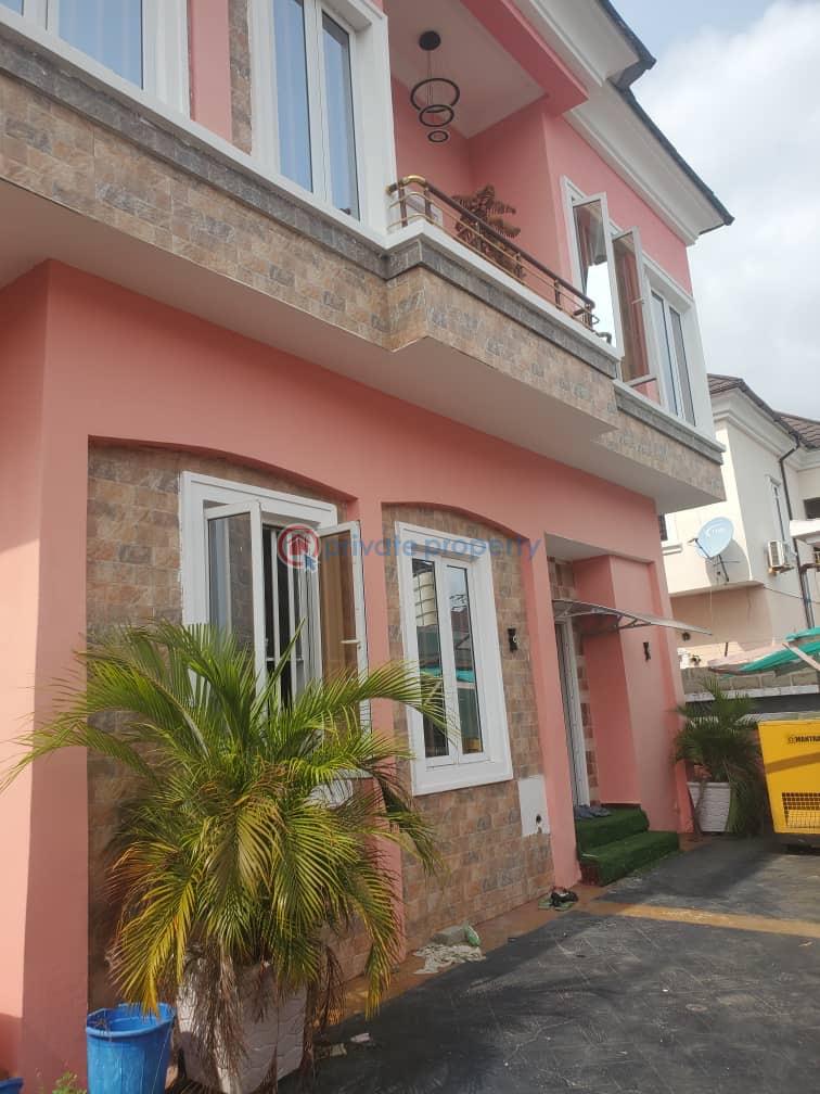 Luxury 5-bedroom fully detached duplex + bq for rent in chevron, lekki - 3 5 bedroom Detached Duplex For Rent Chevron Drive Lekki Lagos - 3