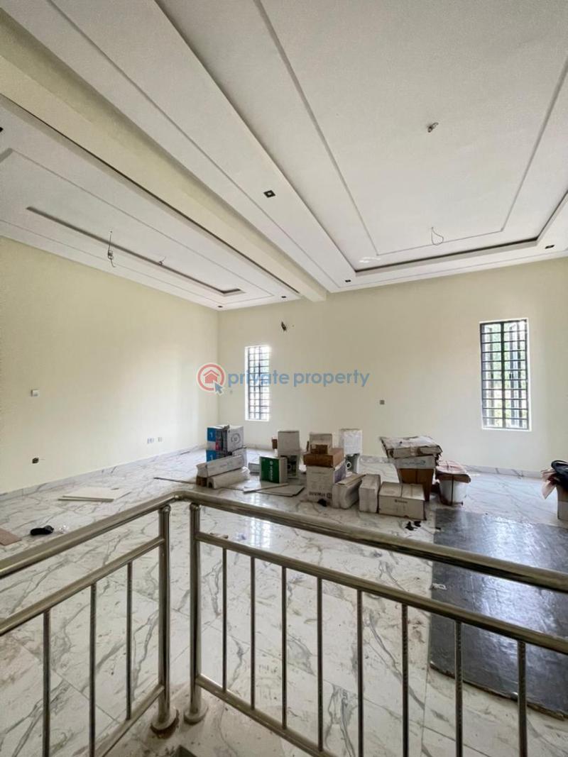 5 bedroom Detached Duplex For Sale Omole Phase 1 Ojodu Lagos - 1