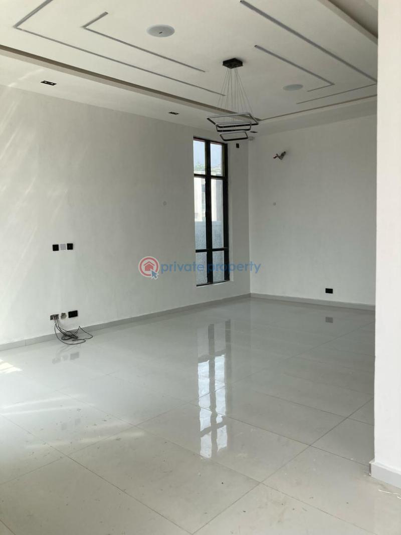 5 bedroom Duplex For Sale Chevron Drive Lekki Lagos - 1