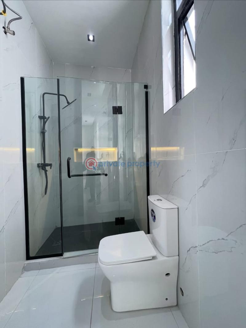 5 bedroom Detached Duplex For Sale Chevron Drive Lekki Lagos - 15