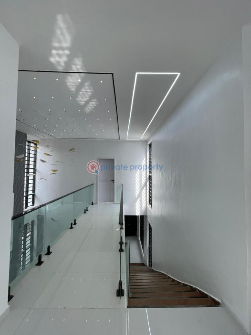 5 bedroom Detached Duplex For Sale Chevron Toll Gate Lekki Lagos Chevron Drive Lekki Lagos - 4