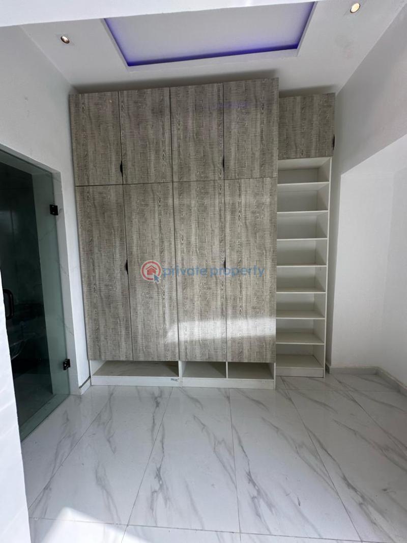 5 bedroom House For Sale Chevron Lekki Lekki Lagos - 9