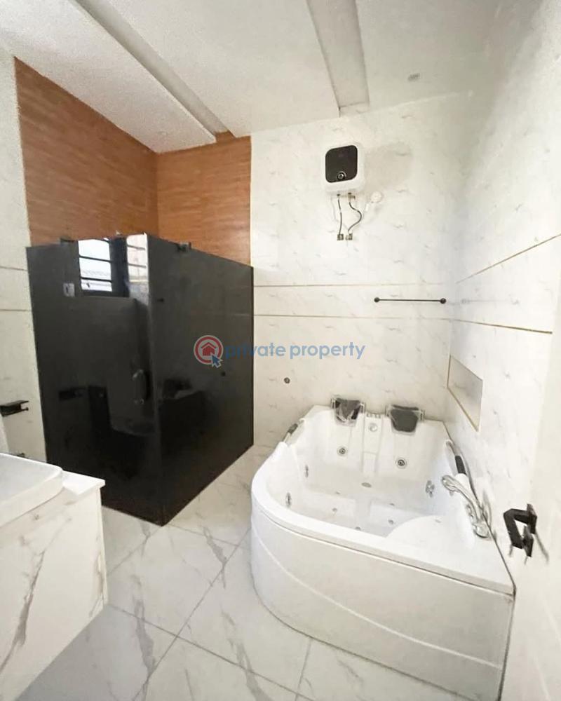 Luxury 5-bedroom fully detached duplex for sale. - 4 5 bedroom Detached Duplex For Sale Osapa London Lekki Lagos - 4