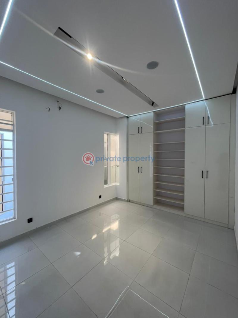 5 bedroom Detached Duplex For Sale Ologolo Lekki Lagos - 10