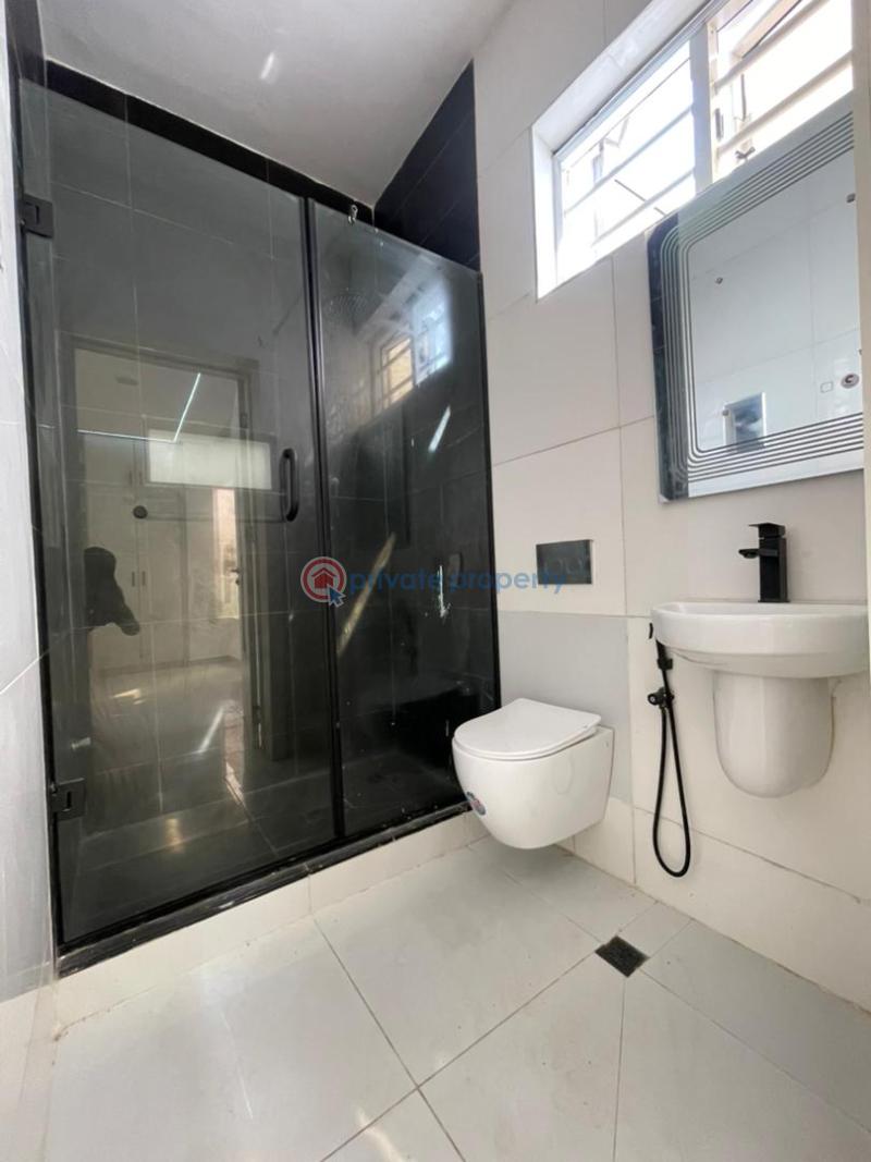 5 bedroom Detached Duplex For Sale Ologolo Lekki Lagos - 3