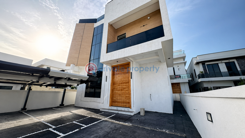 5 bedroom Detached Duplex For Sale Lekki Lagos - 1
