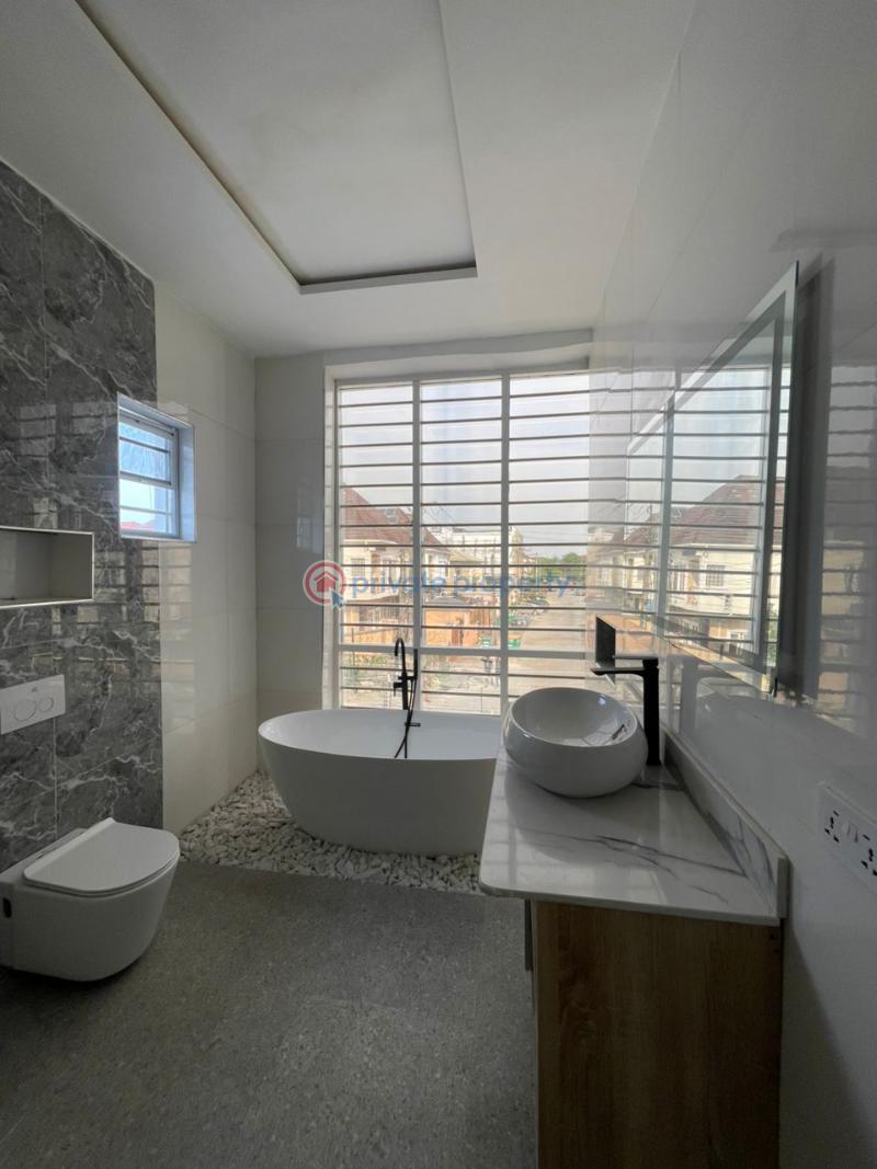 5 bedroom Detached Duplex For Sale Chevron Drive Lekki Lagos - 4