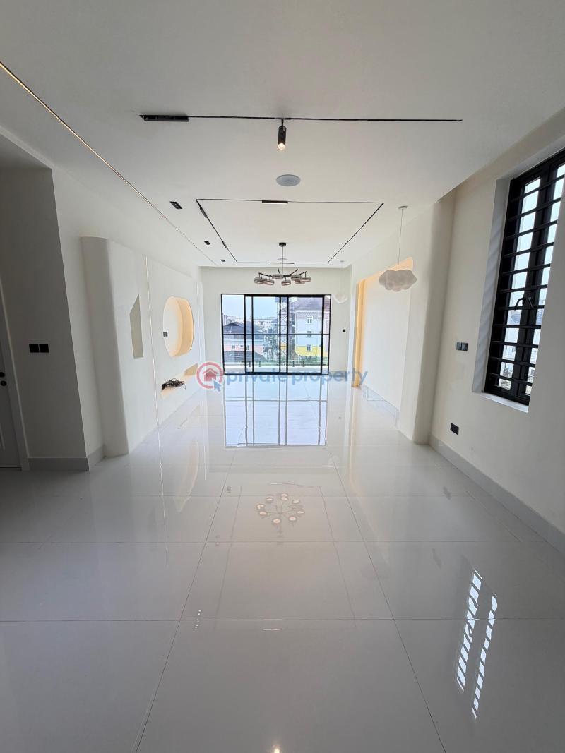 5 bedroom Flat & Apartment For Sale Freedom Way Lekki Phase 1 Lagos - 19