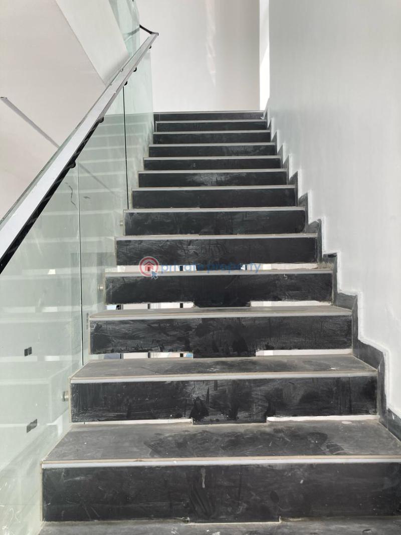 5 bedroom Duplex For Sale Chevron Drive Lekki Lagos - 9