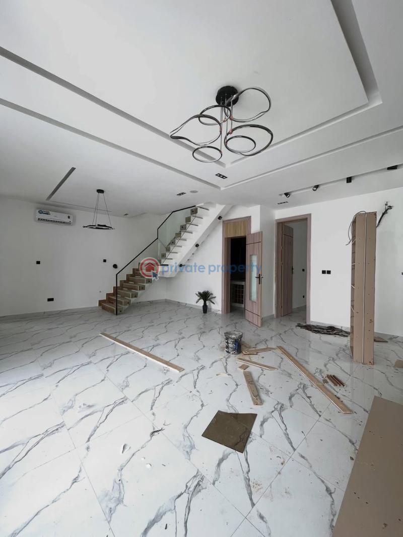 5 bedroom Duplex For Rent Chevron Drive Lekki Lagos - 1
