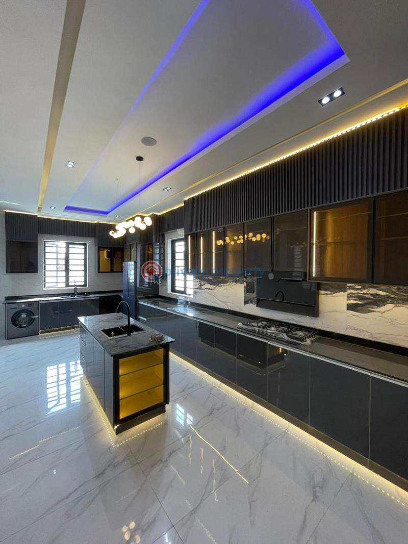5 bedroom Detached Duplex For Sale Ikate Elegushi Lekki Lagos - 3